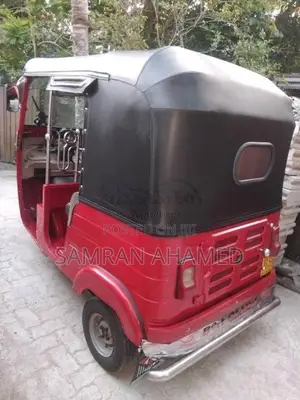Bajaj RE 2015 Three Wheel (Used)