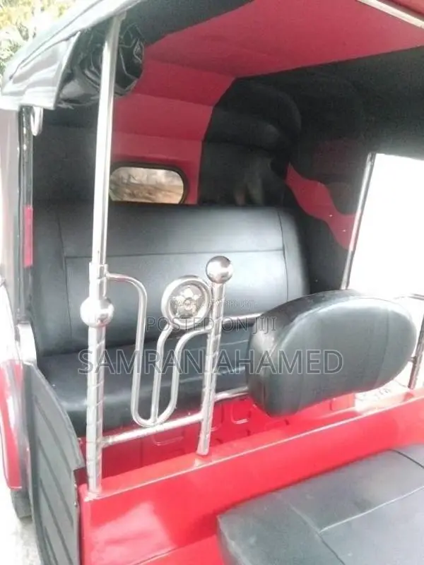 Bajaj RE 2015 Three Wheel (Used)