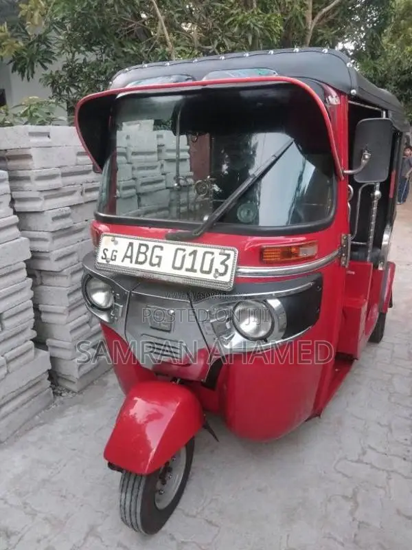 Bajaj RE 2015 Three Wheel (Used)