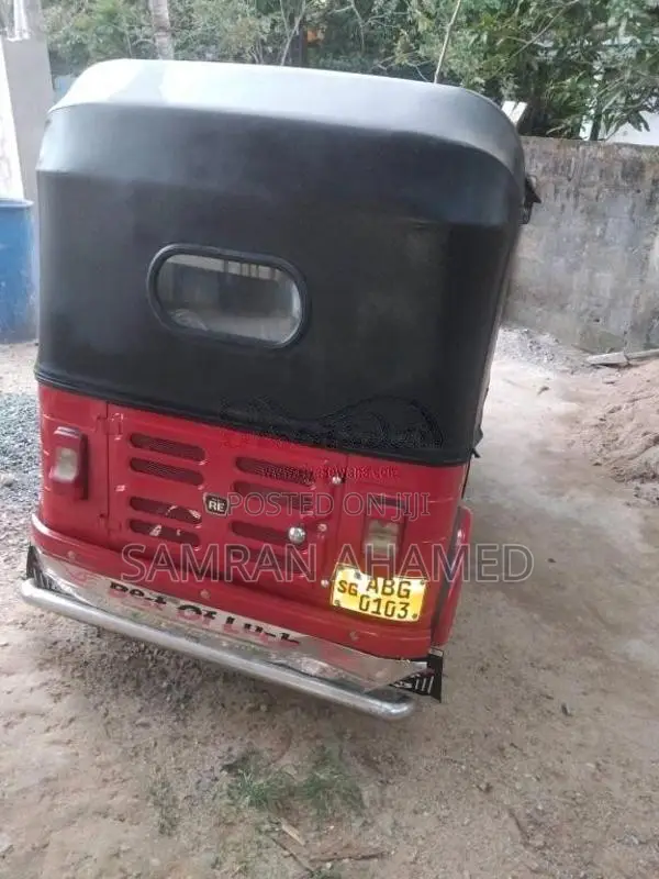 Bajaj RE 2015 Three Wheel (Used)