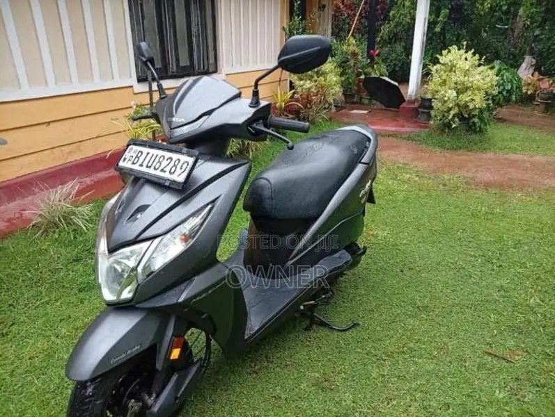 Honda Dio DX 2020 Motorbike (Used)