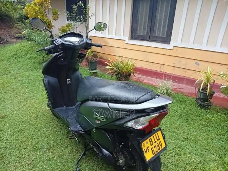 Honda Dio DX 2020 Motorbike (Used)