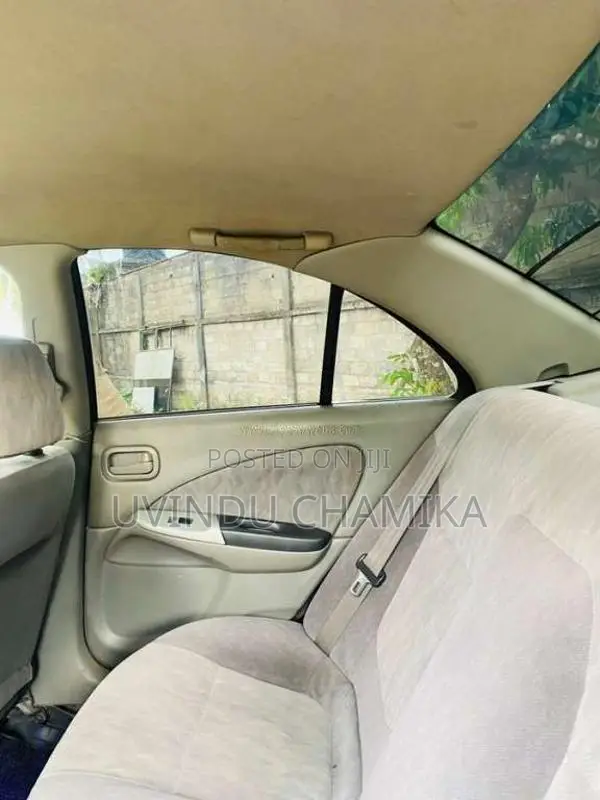 Nissan N16 2006 Car (Used)