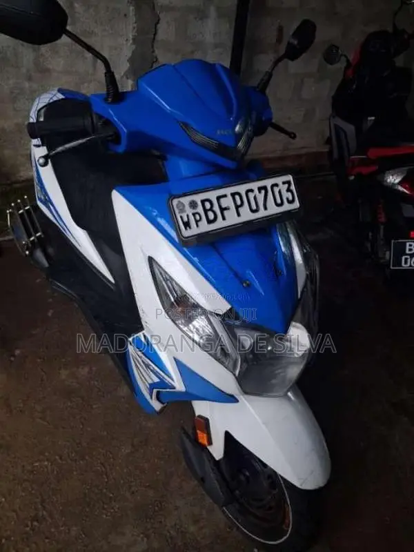 Honda Dio 2017 Motorbike (Used)