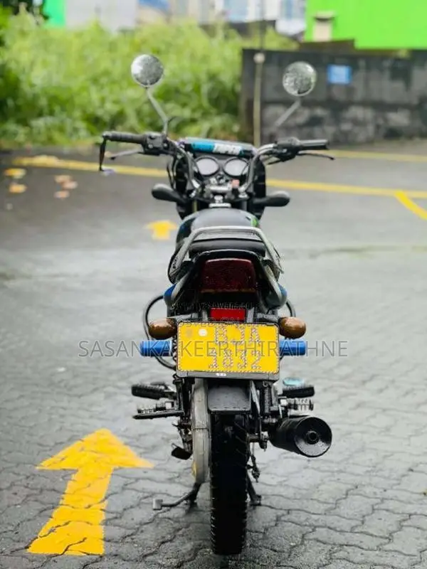 Bajaj CT-100 2020 Motorbike (Used)