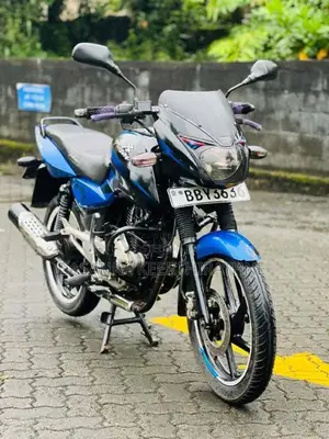 Bajaj Pulsar 2015 Motorbike (Used)