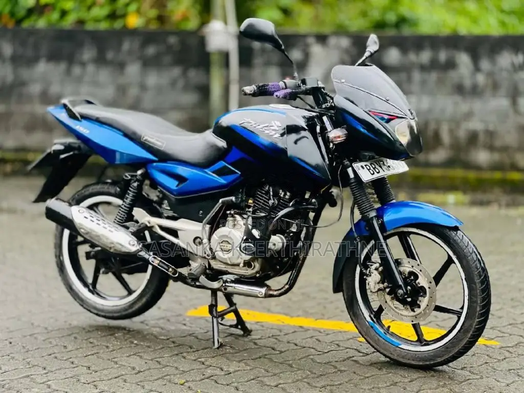 Bajaj Pulsar 2015 Motorbike (Used)