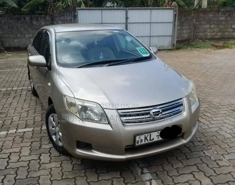 Toyota Corolla Axio 2007 Car (Used)