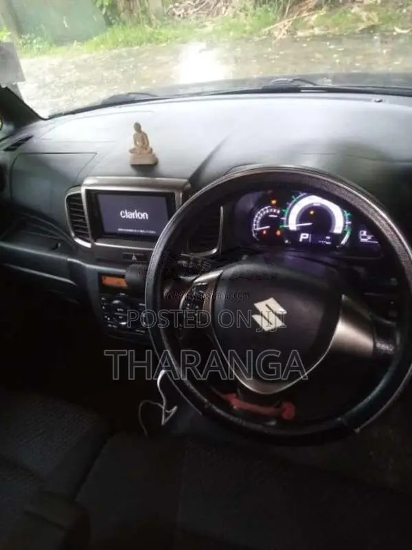 Suzuki Spacia 2017 Van (Used)