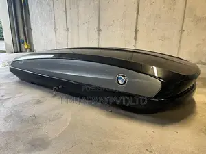 BMW 520i Hood Box with Railings