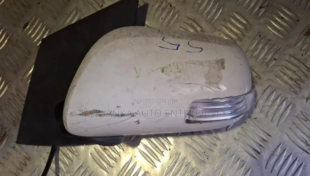 Toyota Belta Side Mirror