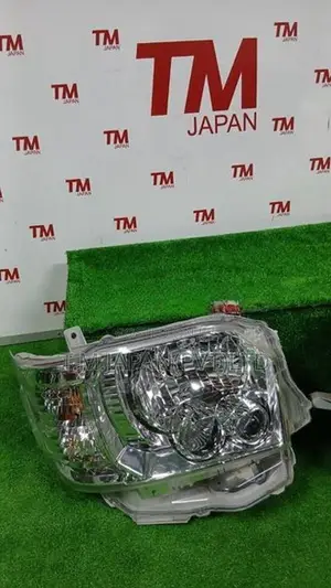 Toyota KDH 223 Head Light (One Side)