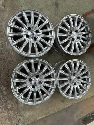 15” Alloy Wheels