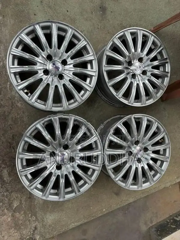 15” Alloy Wheels