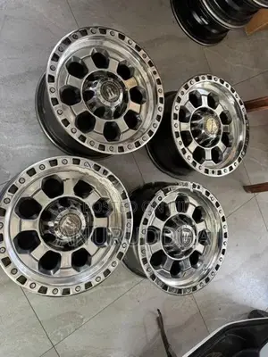 15” Alloy Wheels