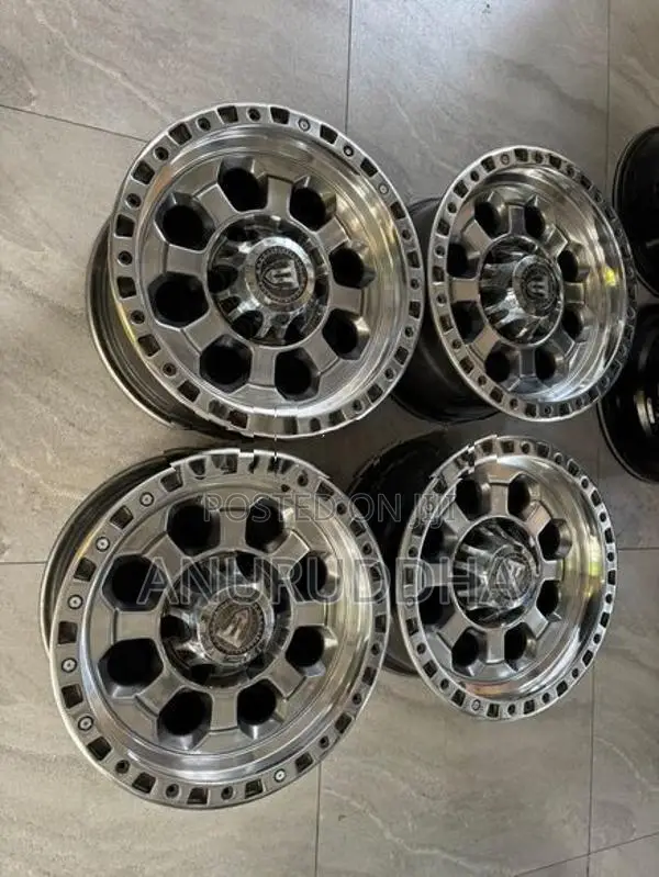 15” Alloy Wheels