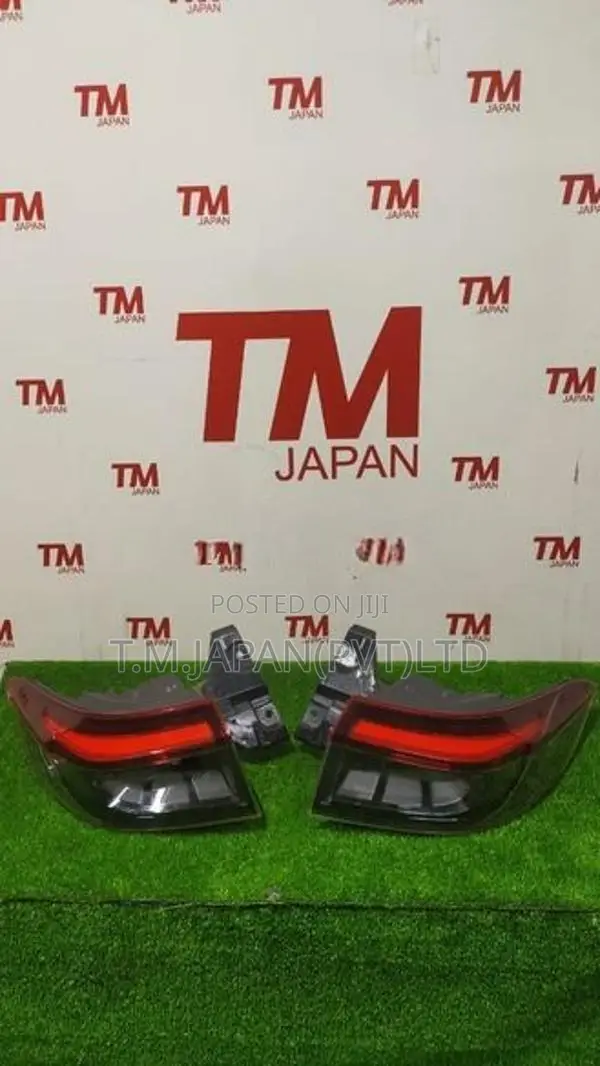 Honda Vezel RV5 Tail Light (One Side)