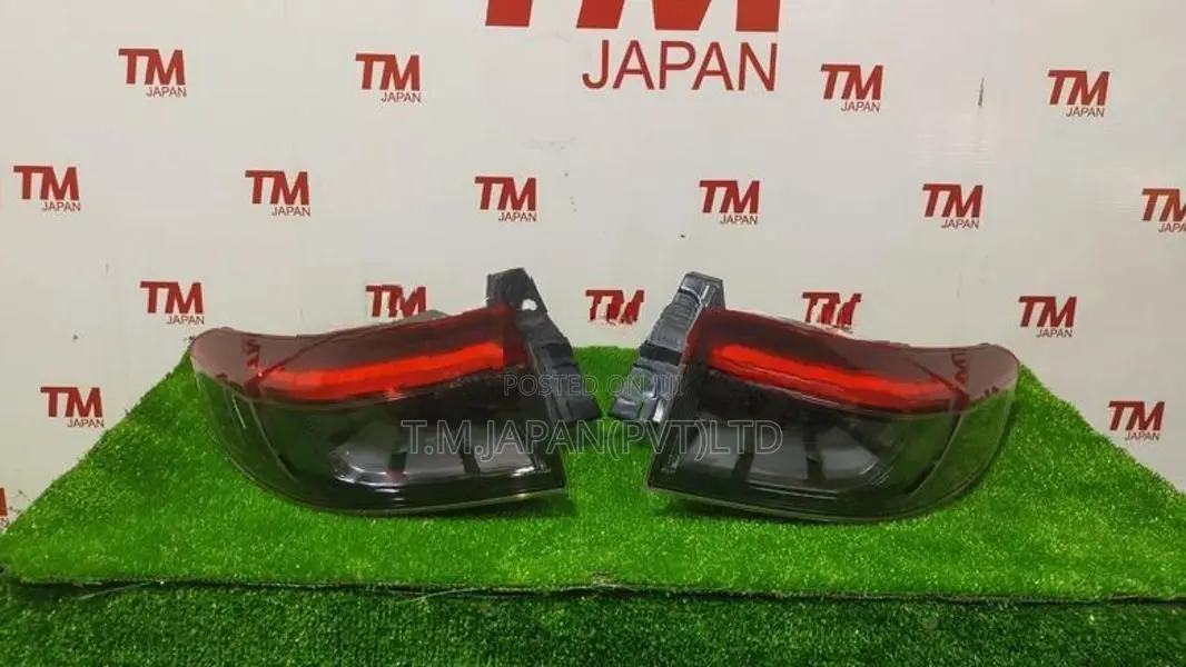 Honda Vezel RV5 Tail Light (One Side)