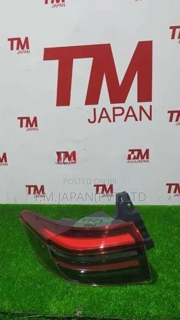 Honda Vezel RV5 Tail Light (Left Side)