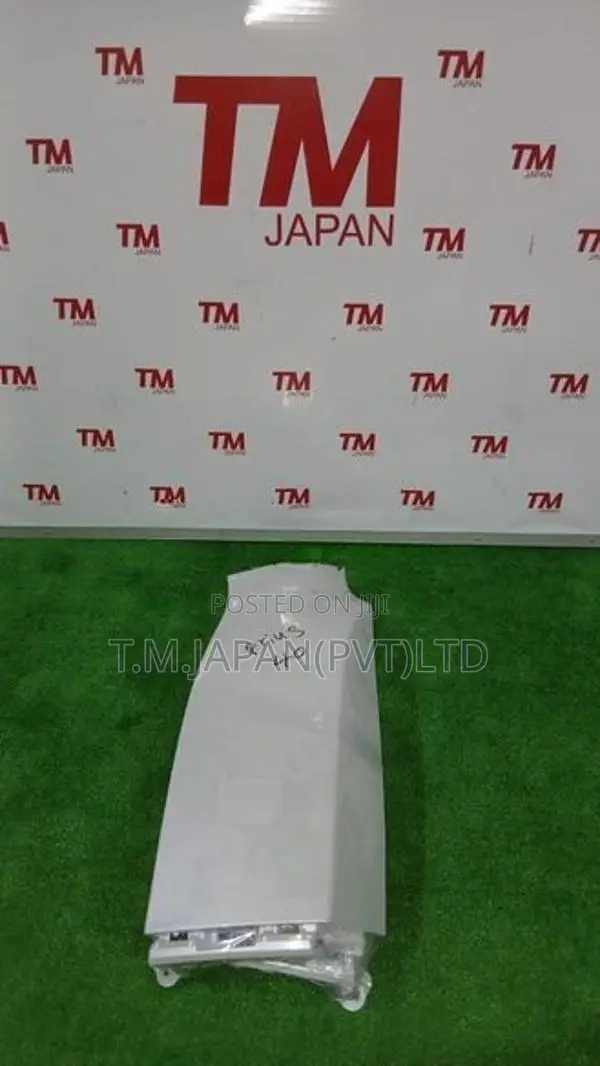 Toyota Alphard AGH40 AAHH40 TAHA40 bumper corner panel