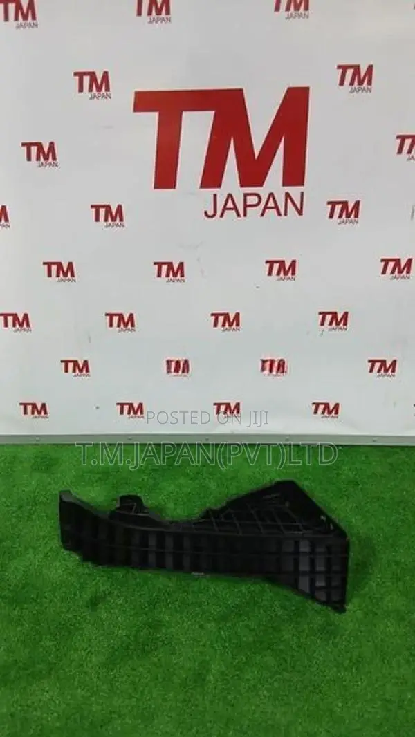 Honda Vezel RV5 Bumper Bracket