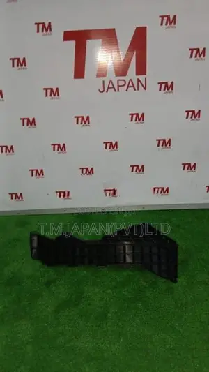 Honda Vezel RV5 Bumper Bracket