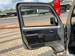 Suzuki Carry Safety button 4WD 2023