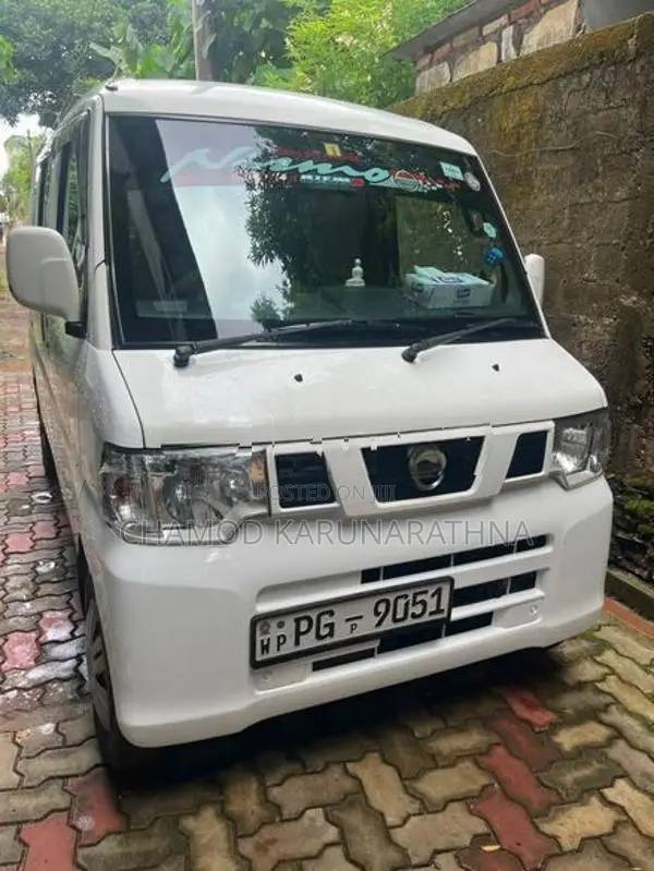 Nissan Clipper NV 100 2015