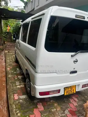 Nissan Clipper NV 100 2015