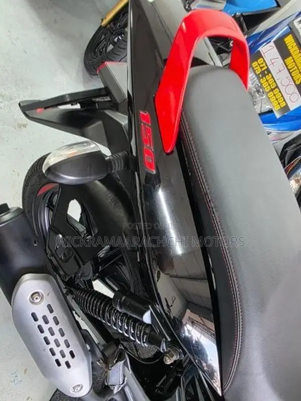 Bajaj Pulsar 150 2020