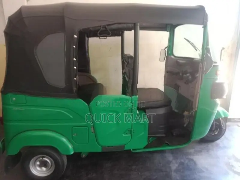 Bajaj RE 2026