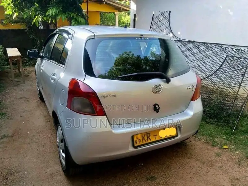 Toyota Vitz 2008