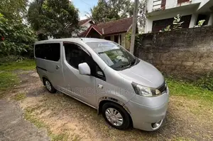 Nissan NV200 E 2010