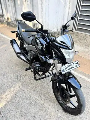 Honda CB Trigger 2017