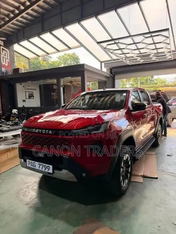 Hilux Travo Hamer Electric / Manual Roll Shutter & Bar