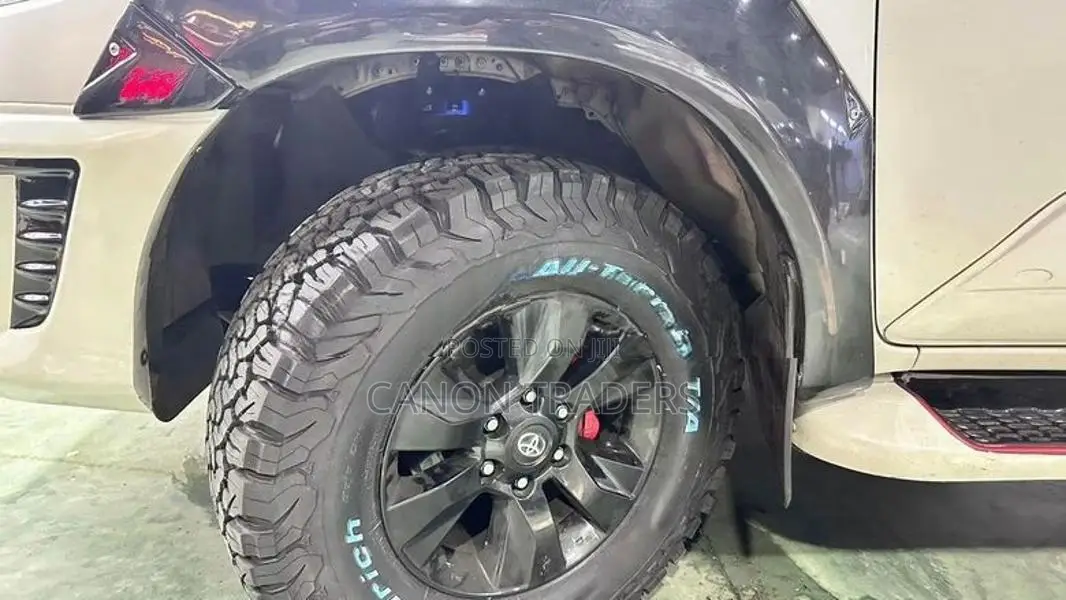 Hilux Lift Kit