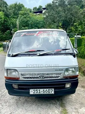 Toyota Dolphin LH103 1994