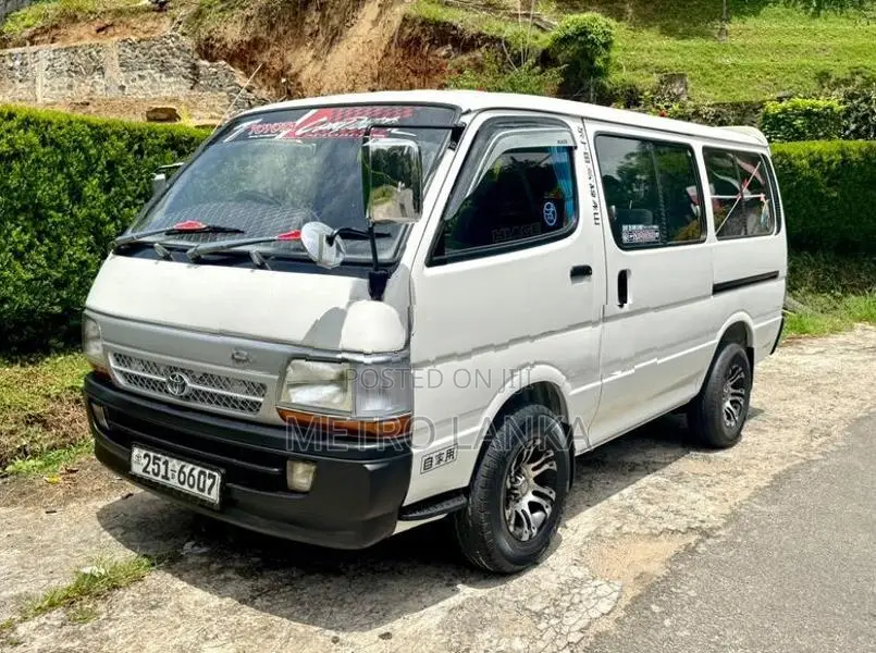 Toyota Dolphin LH103 1994