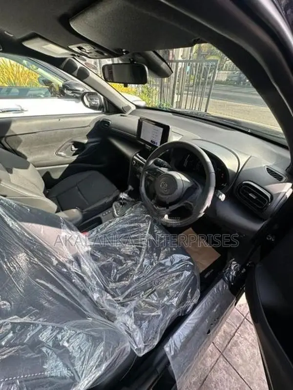 Toyota Yaris Cross Z GRADE FULLY LOADED 2026