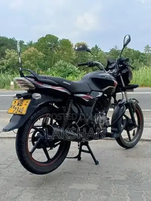 Bajaj Discover 2021