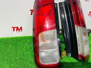 Suzuki Swift 2T51X Tail light one side