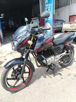 Bajaj Pulsar 150 2016