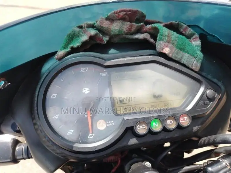 Bajaj Pulsar 150 2016