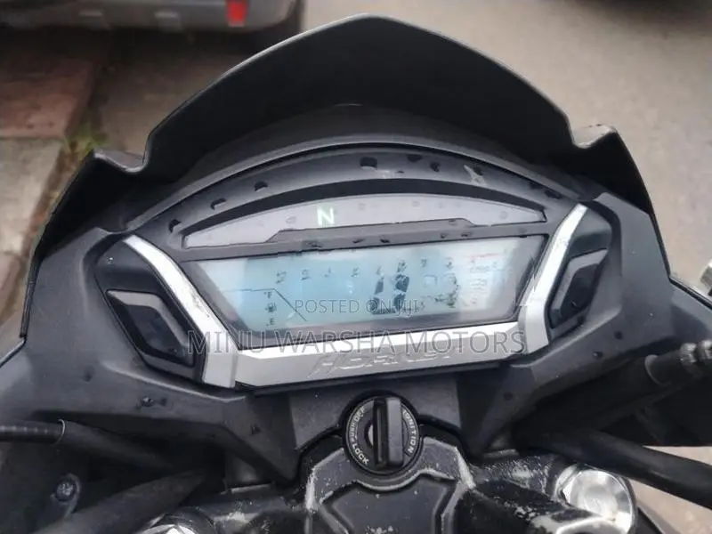 Honda Hornet 2019