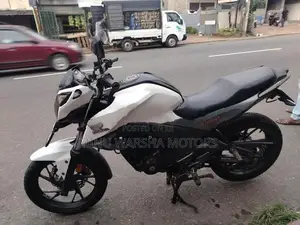 Honda CB Hornet 2017