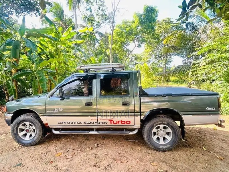 Isuzu Elf 1988