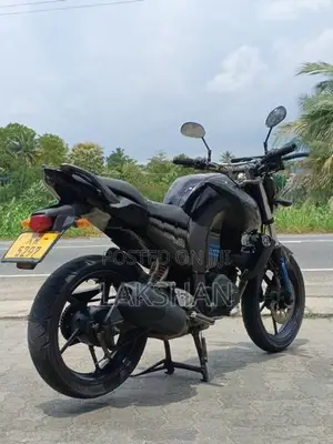 Yamaha FZ S 2015