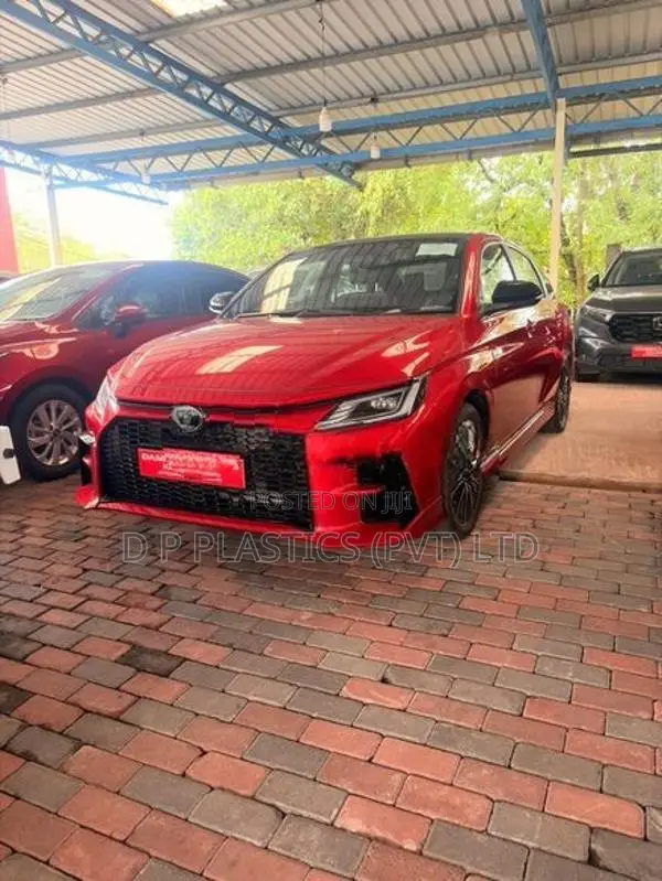 Toyota Yaris Ativ GR Sport 2025