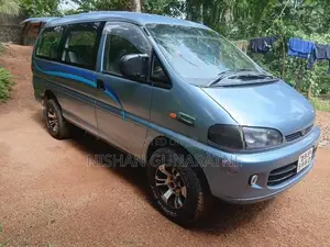 Mitsubishi Delica 1995