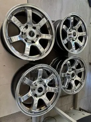 17” Alloy Wheels
